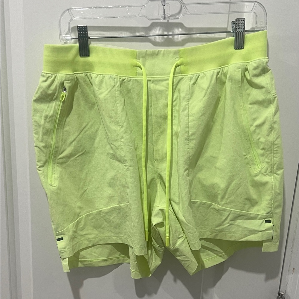 lululemon athletica Men's License to Train Linerless Athletic Shorts Size L